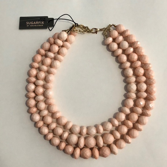 BaubleBar Jewelry - Baublebar pink statement necklace 🆕